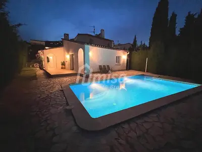 Piscina en o cerca de Villa Brisa Marina