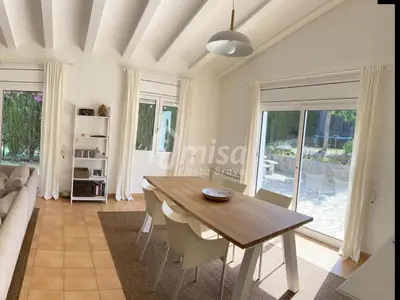 Una cocina o zona de cocina en Villa Brisa Marina