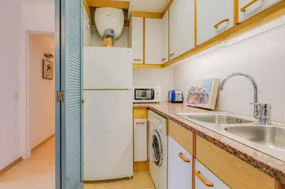 Una cocina o zona de cocina en BA - Windsor 13