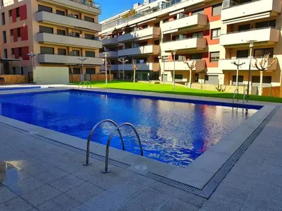 Piscina en o cerca de Maravilloso piso con piscina a 200m de la playa