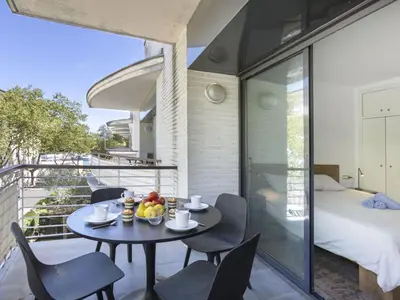 Un balcón o terraza de Apartment Mar i Llum by Interhome