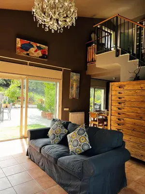 Zona de estar de Costa Brava quiet Villa with private pool and jacuzzi