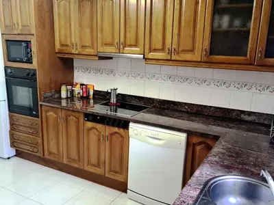 Una cocina o zona de cocina en Casa independiente , piscina, naturaleza y relax