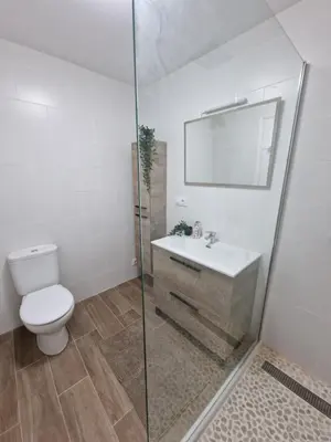Un baño de Sant Gaieta H