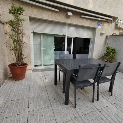 Un patio o zona al aire libre en Apartmento Duplex