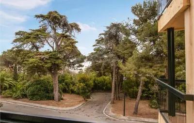 Jardín al aire libre en Cozy Apartment In Sant Feliu De Guíxols