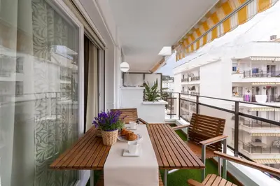 Un balcón o terraza de Alva Park Sunny apartment near the beach