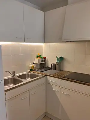 Una cocina o zona de cocina en Alegre apto con piscina, a 300m de la playa.